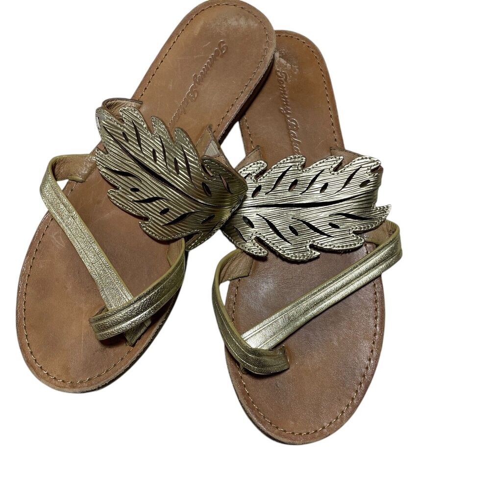 Tommy Bahama‎ 8 1/2 Plumeria Metallic Leather Sandals Gold Laser Cut